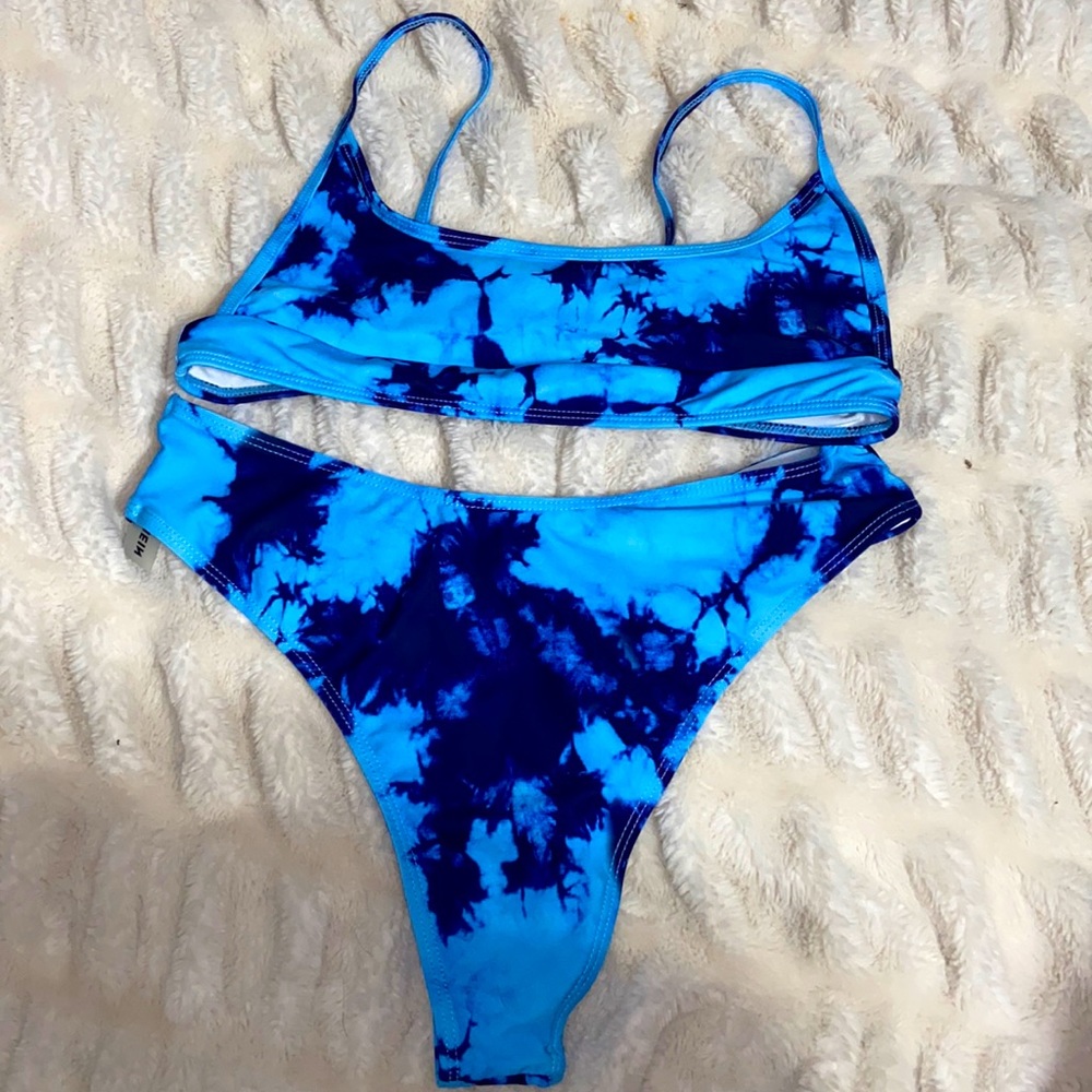 Tie-dye Bikini
